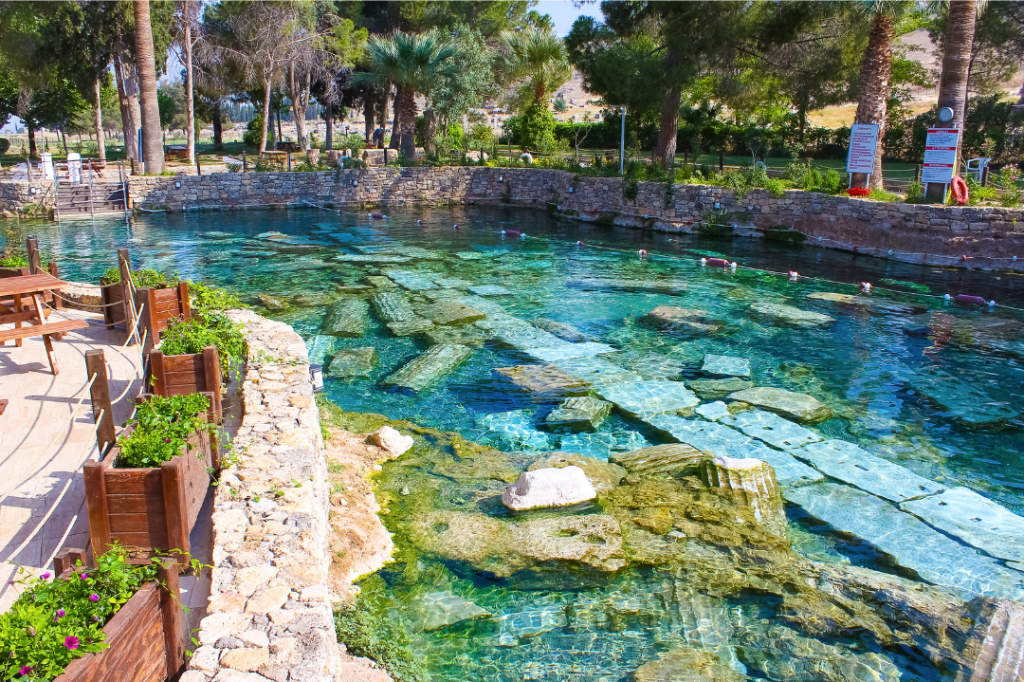 Pamukkale Travertenleri Kleopatra Havuzu Denizli